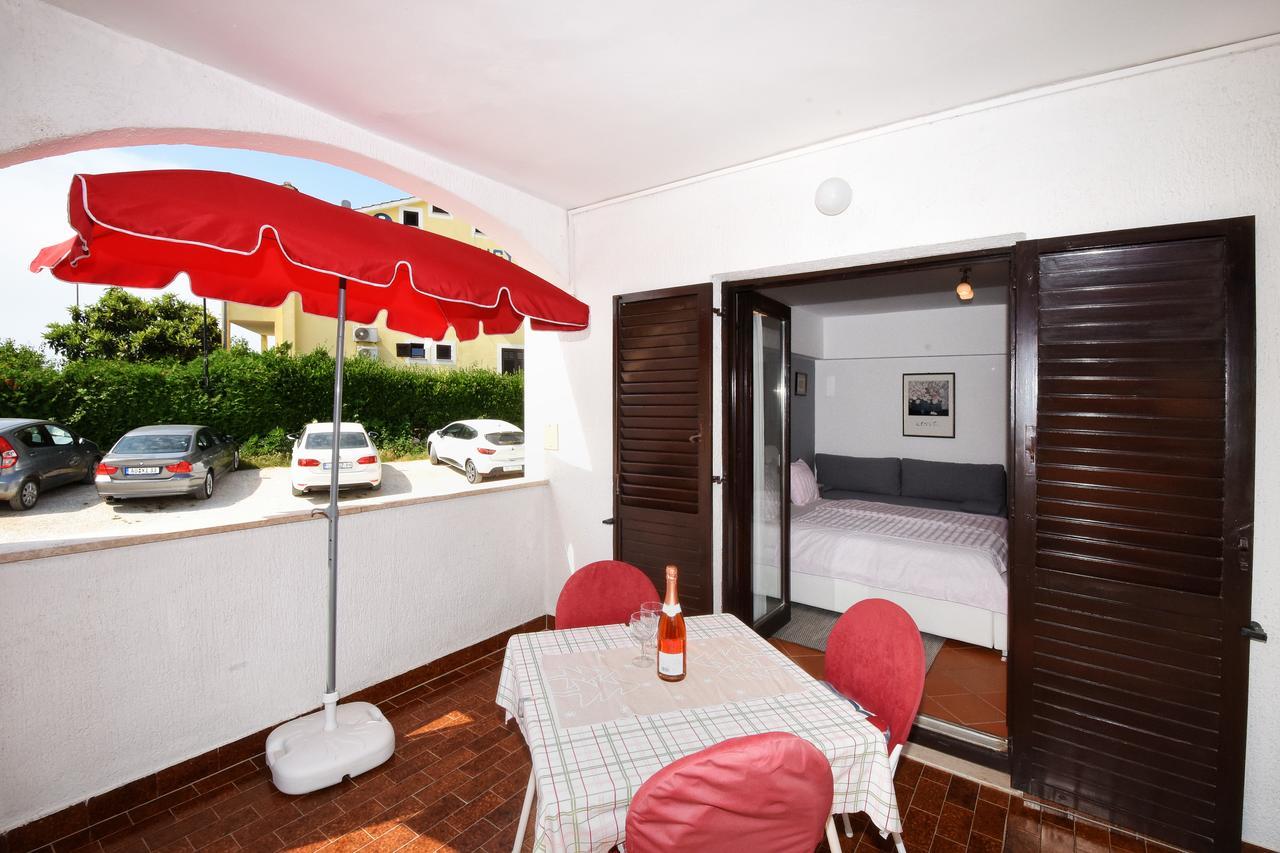 Apartment Sambris No 1 Vrsar Exterior photo